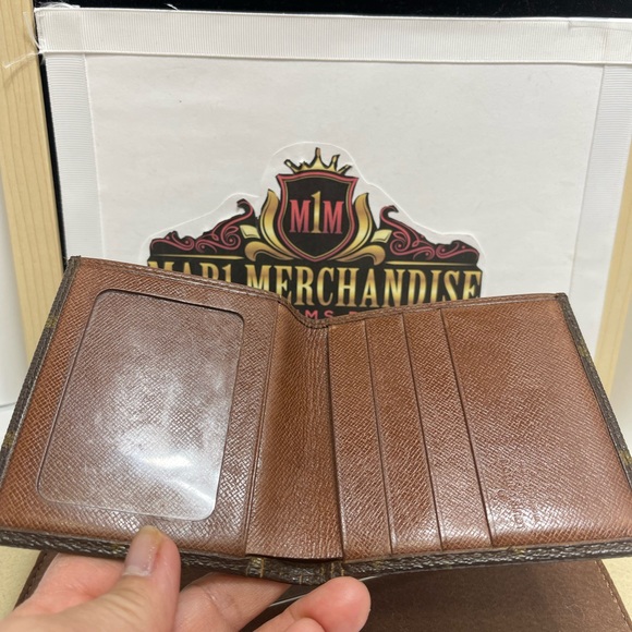 Louis Vuitton Brown Wallet - Picture 8 of 16